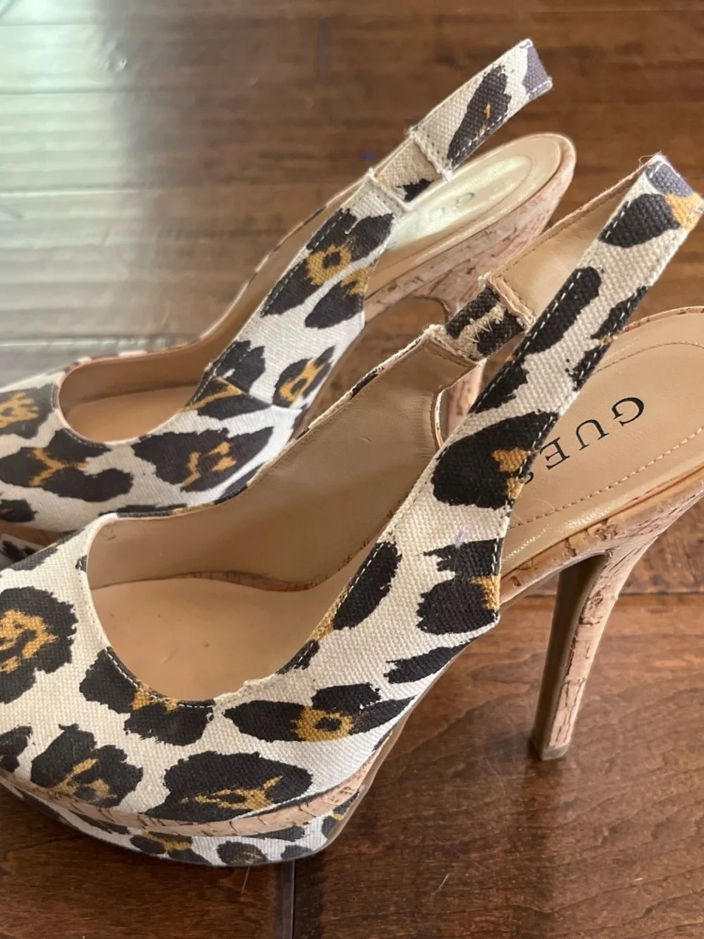 Guess leopard cheetah print sling back platform heels Sz. 8